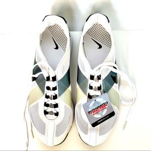 Nike Lunarlon Woman’s Size 7-Brand New-Very Sporty and Elegant